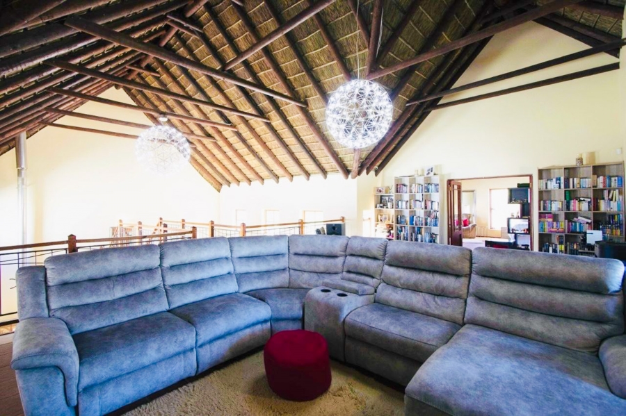 5 Bedroom Property for Sale in Parklands Western Cape